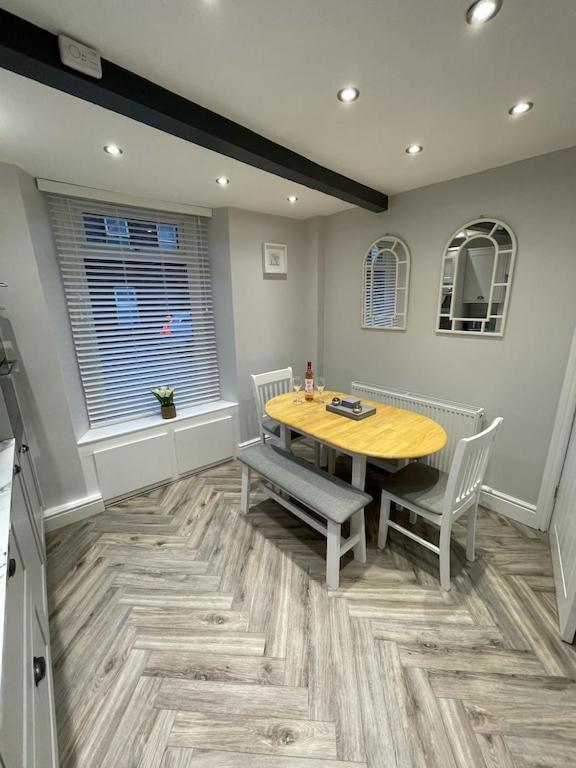 Quirky Cottage In The Centre Of Penrith With A Hot Tub Kültér fotó